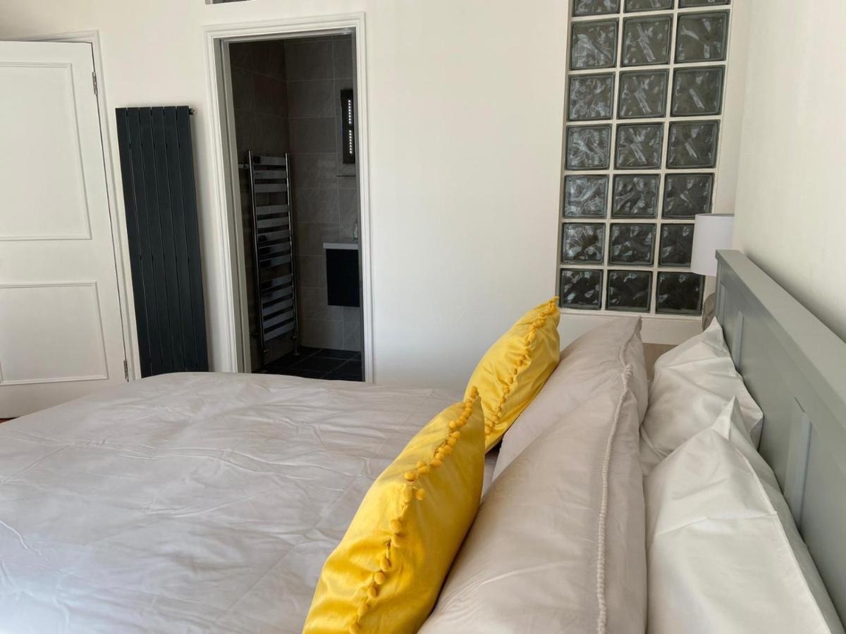 Warwick House - Stunning House With Terrace And Sea Views, Sleeps 11 Villa Worthing Dış mekan fotoğraf